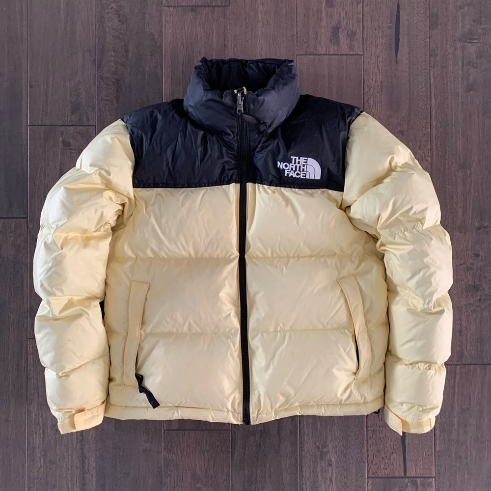 🌝 The North face Women’s 700 Down Nupste (Sz M)